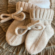 Load image into Gallery viewer, Merino boots